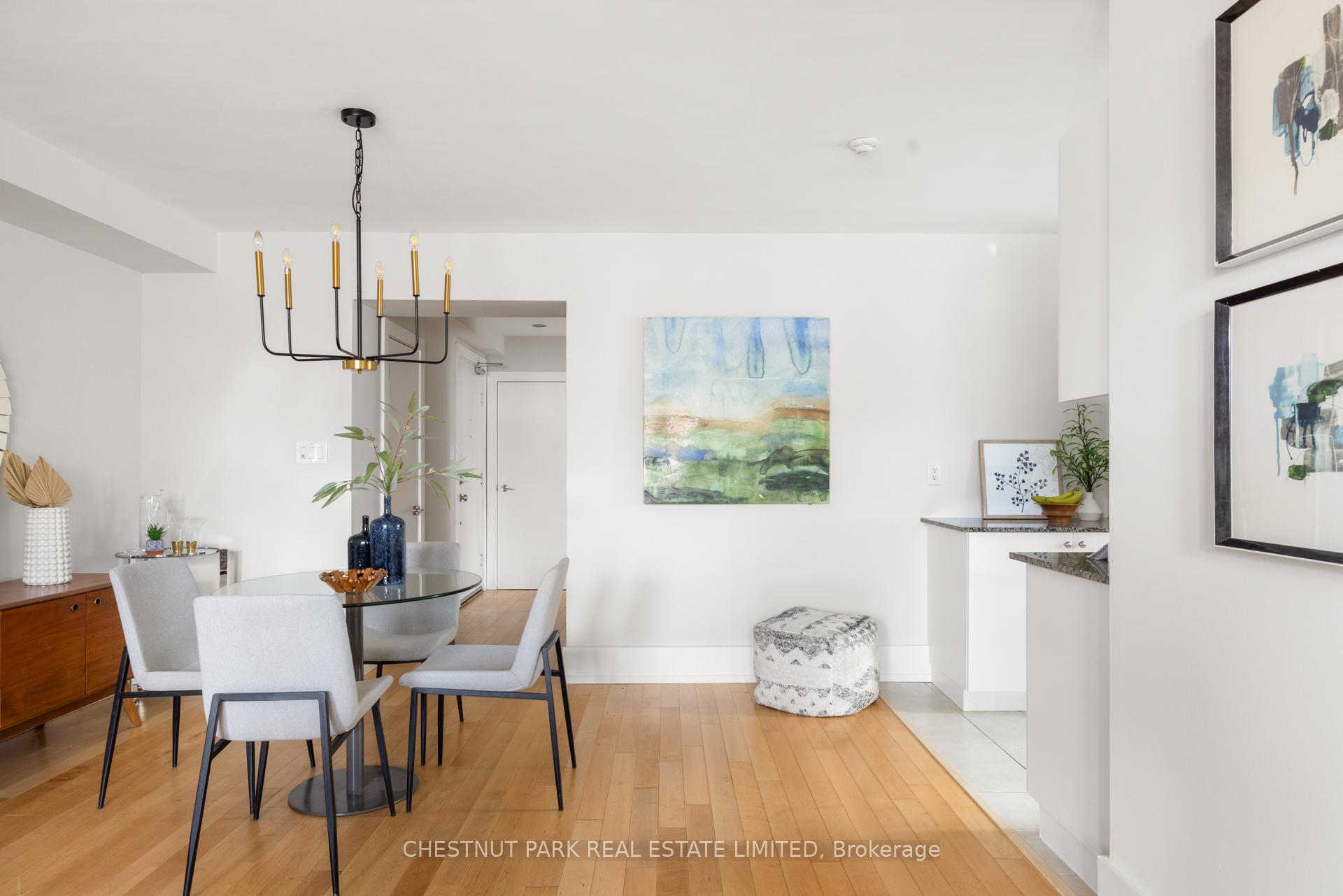 2 Bedrooms Co-op at 2603 Bathurst, Toronto For sale