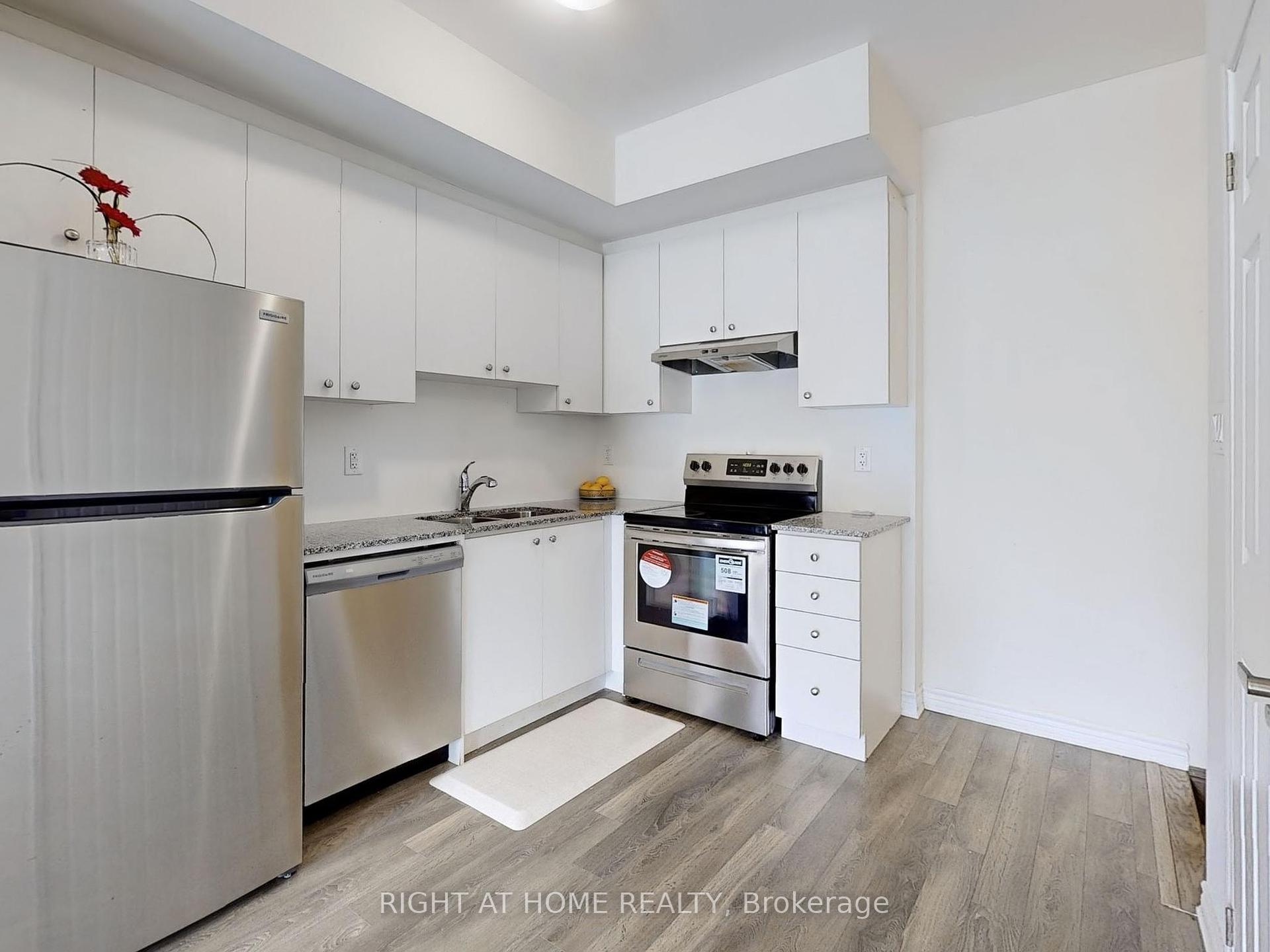 2 Bedrooms Condo at 1081 Danforth,  Toronto For sale