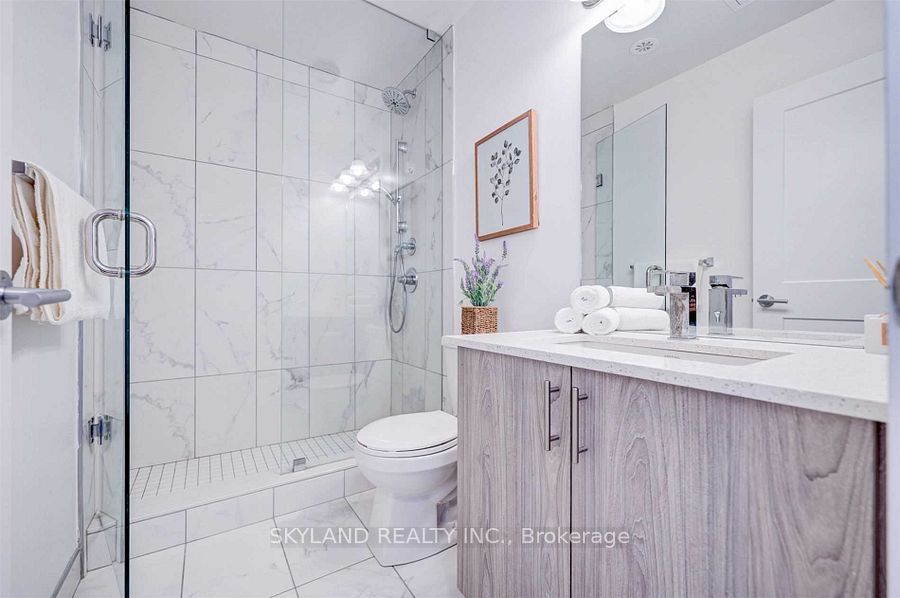 57 Finch Avenue W, #41