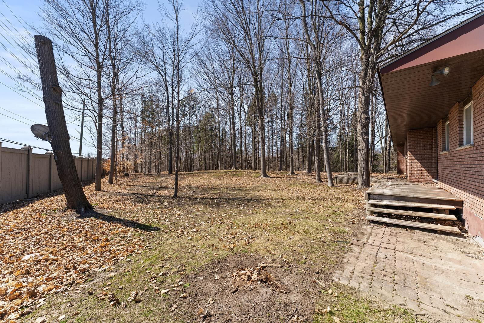 16 Millwood Parkway