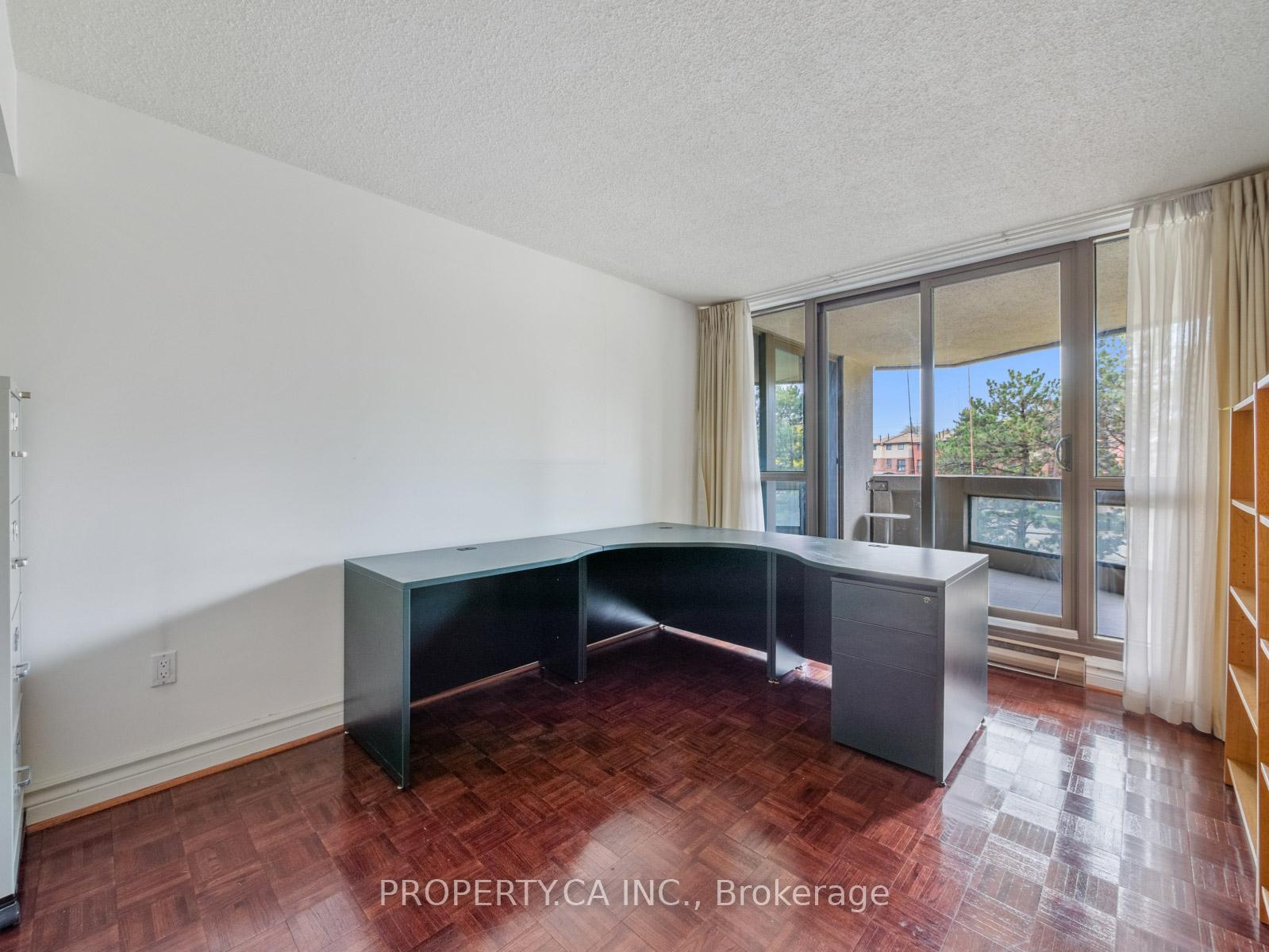 2 Bedrooms Condo at 2010 Islington,  Toronto For sale