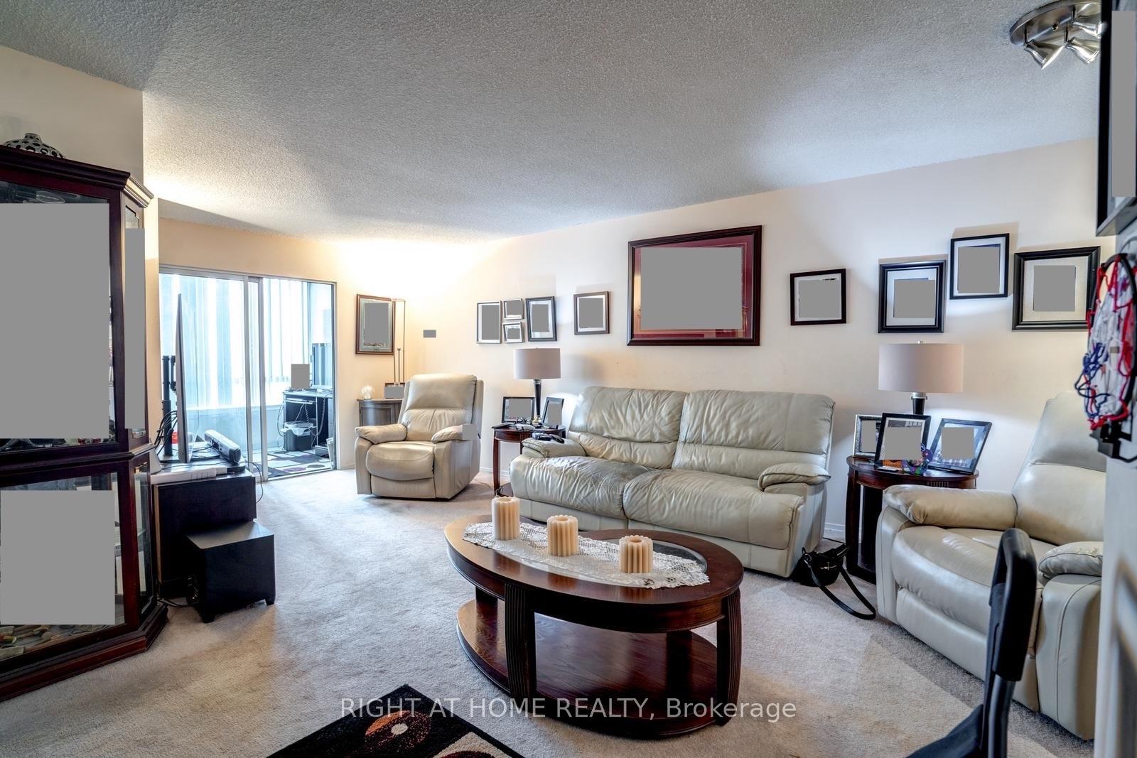 3 Bedrooms Condo at 11753 Sheppard, Toronto For sale