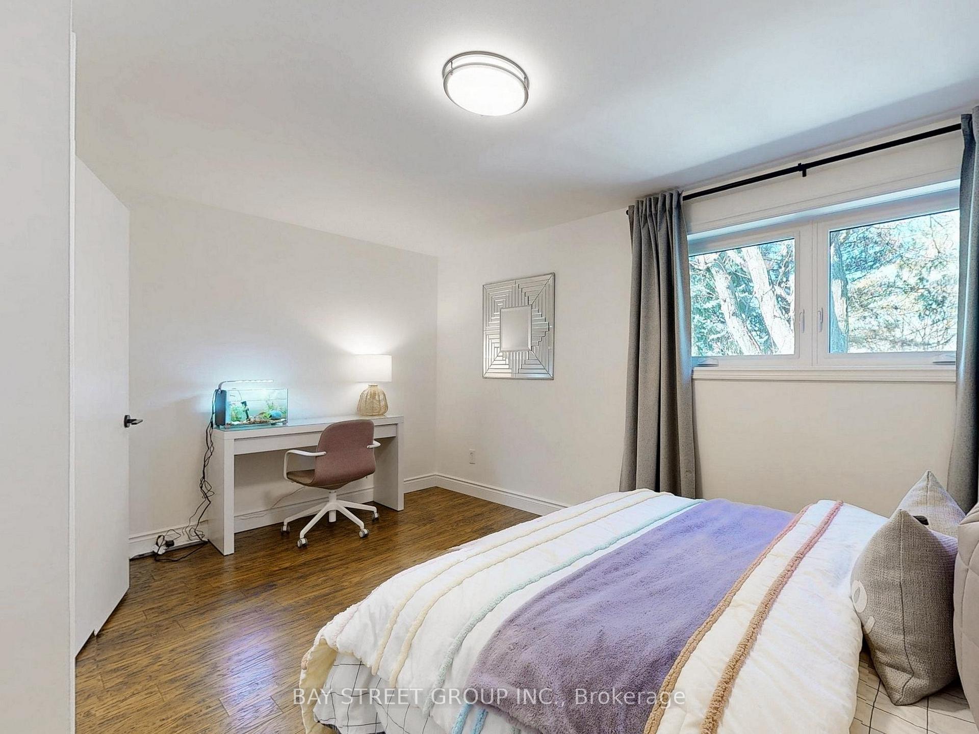 3 Bedrooms Condo at 89 Rameau, Toronto For sale