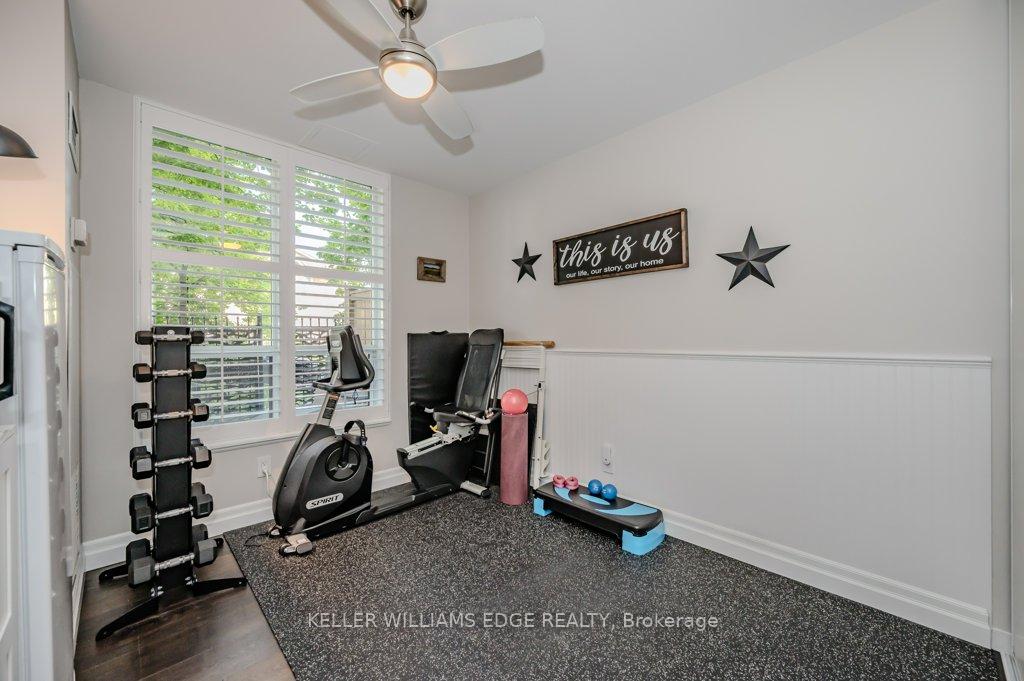 2 Bedrooms Condo at 1150 Parkwest, Mississauga For sale