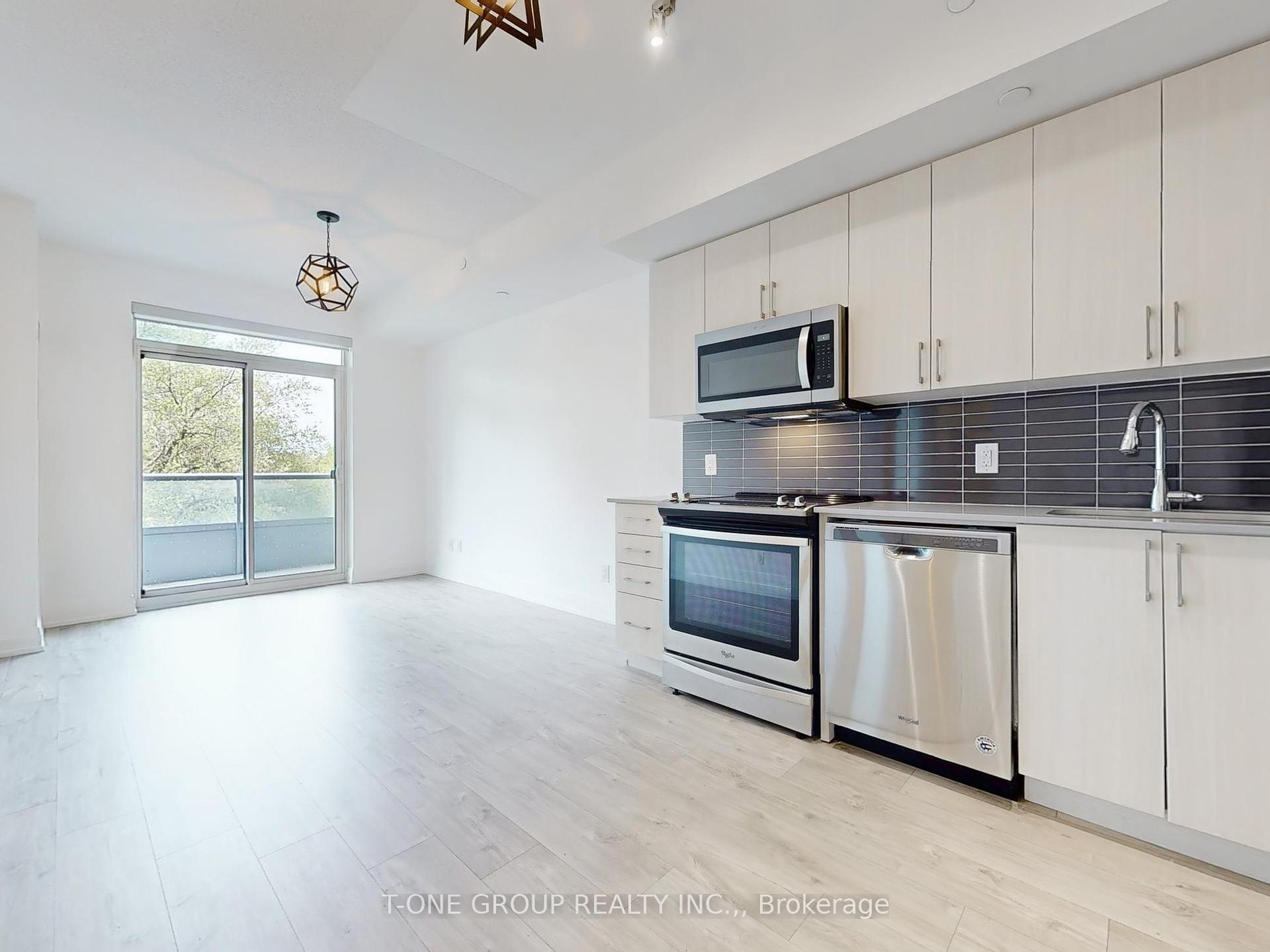 2 Bedrooms Condo at 591 Sheppard, Toronto For sale
