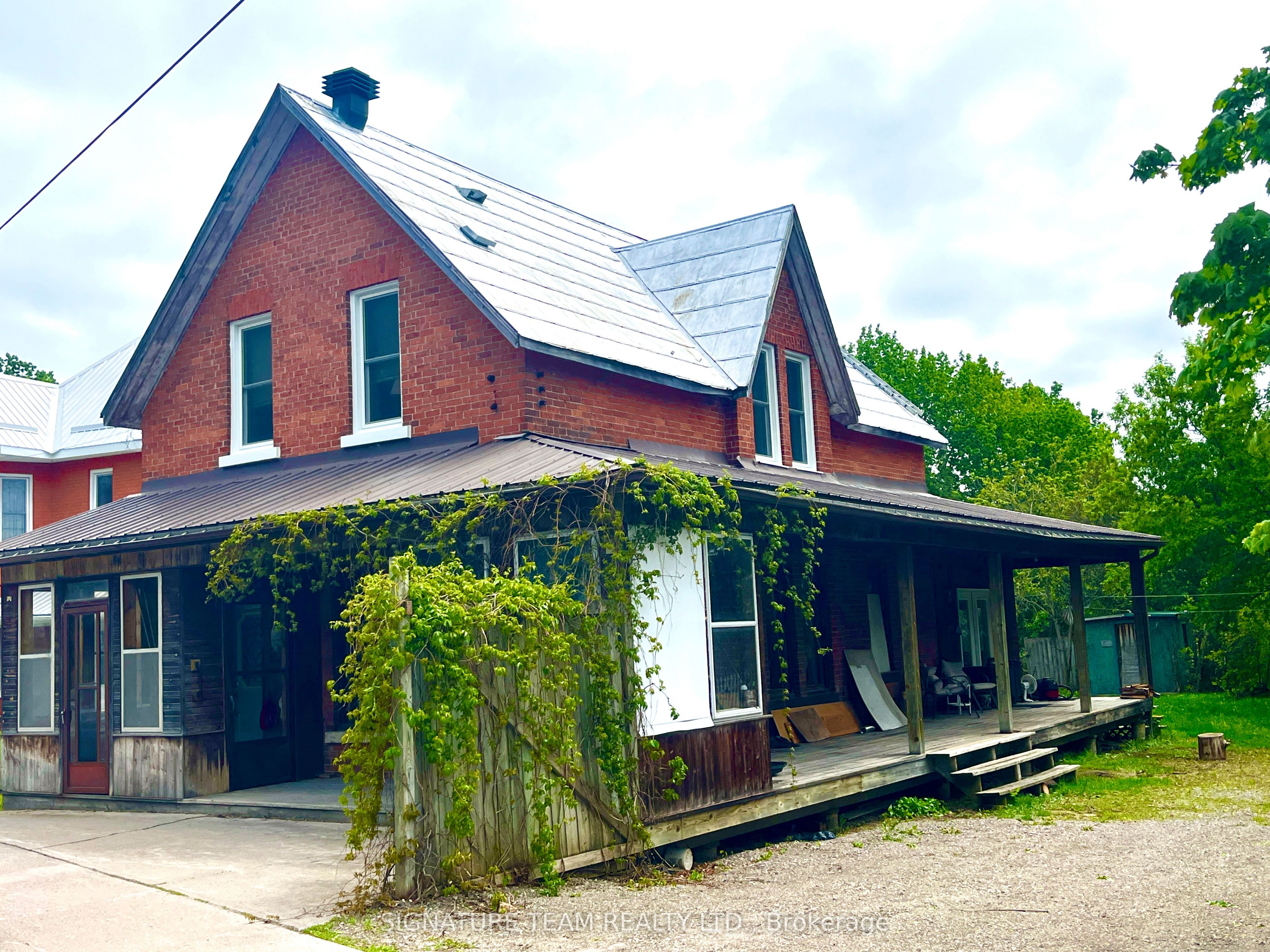 23 Main Street, Whitewater Region, ON K0J 1K0