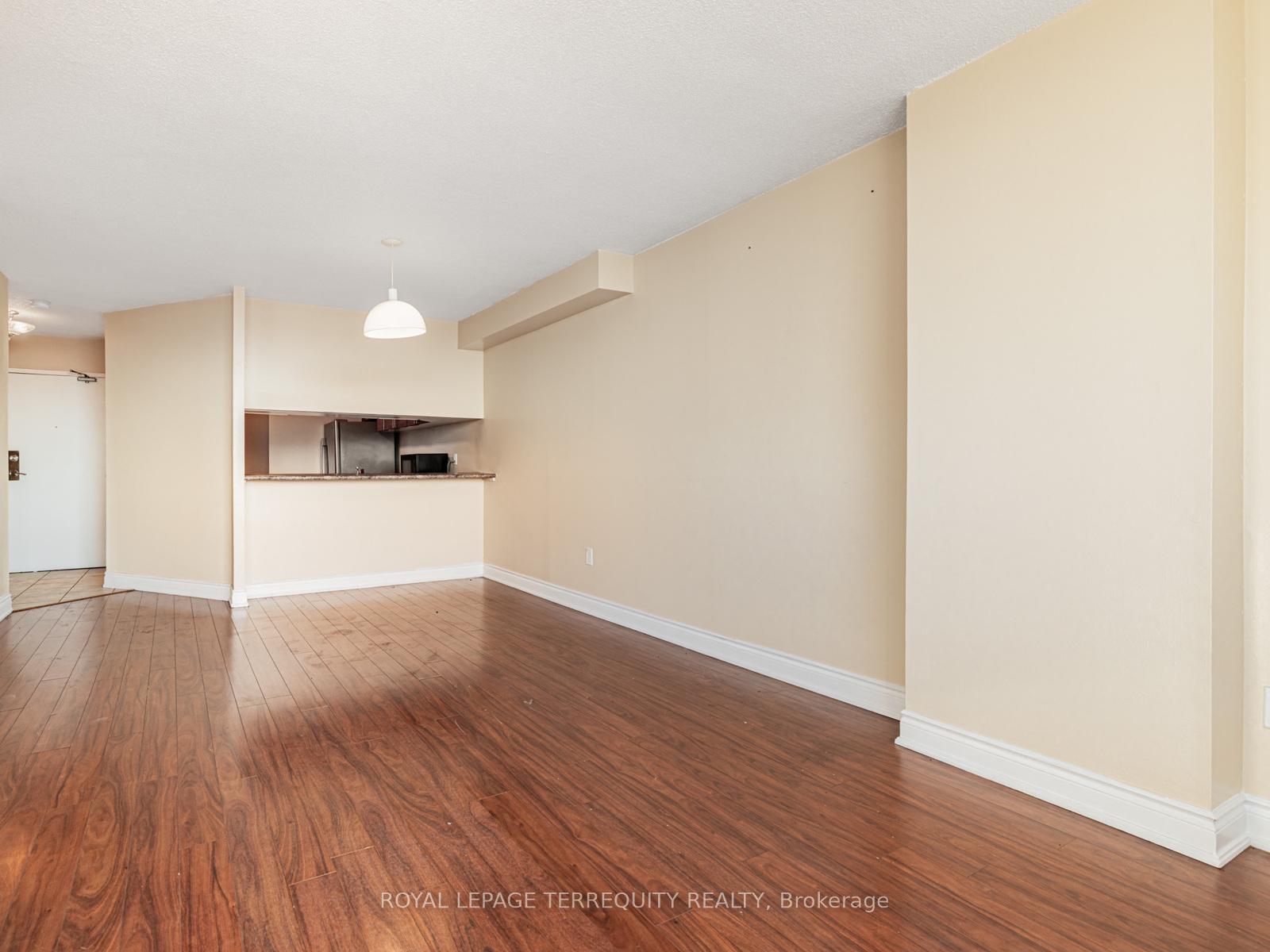 3 Bedrooms Condo at 234 Albion, Toronto For sale