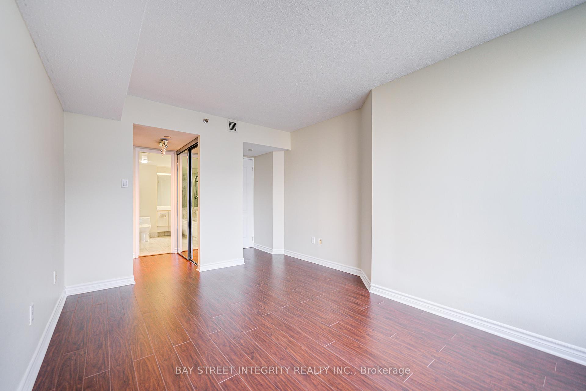 1 Bedroom Condo at 38 Elm, Toronto For sale
