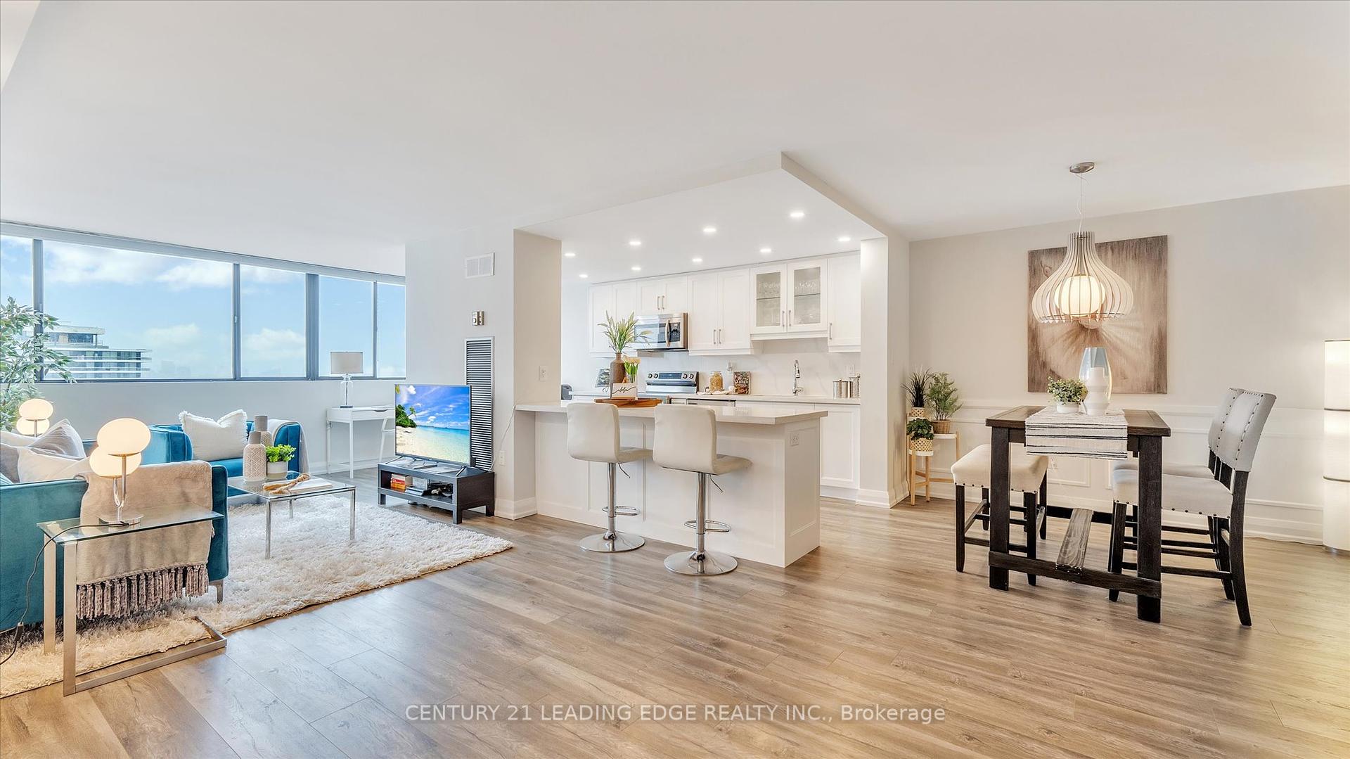 2 Bedrooms Condo at 80 Antibes, Toronto For sale