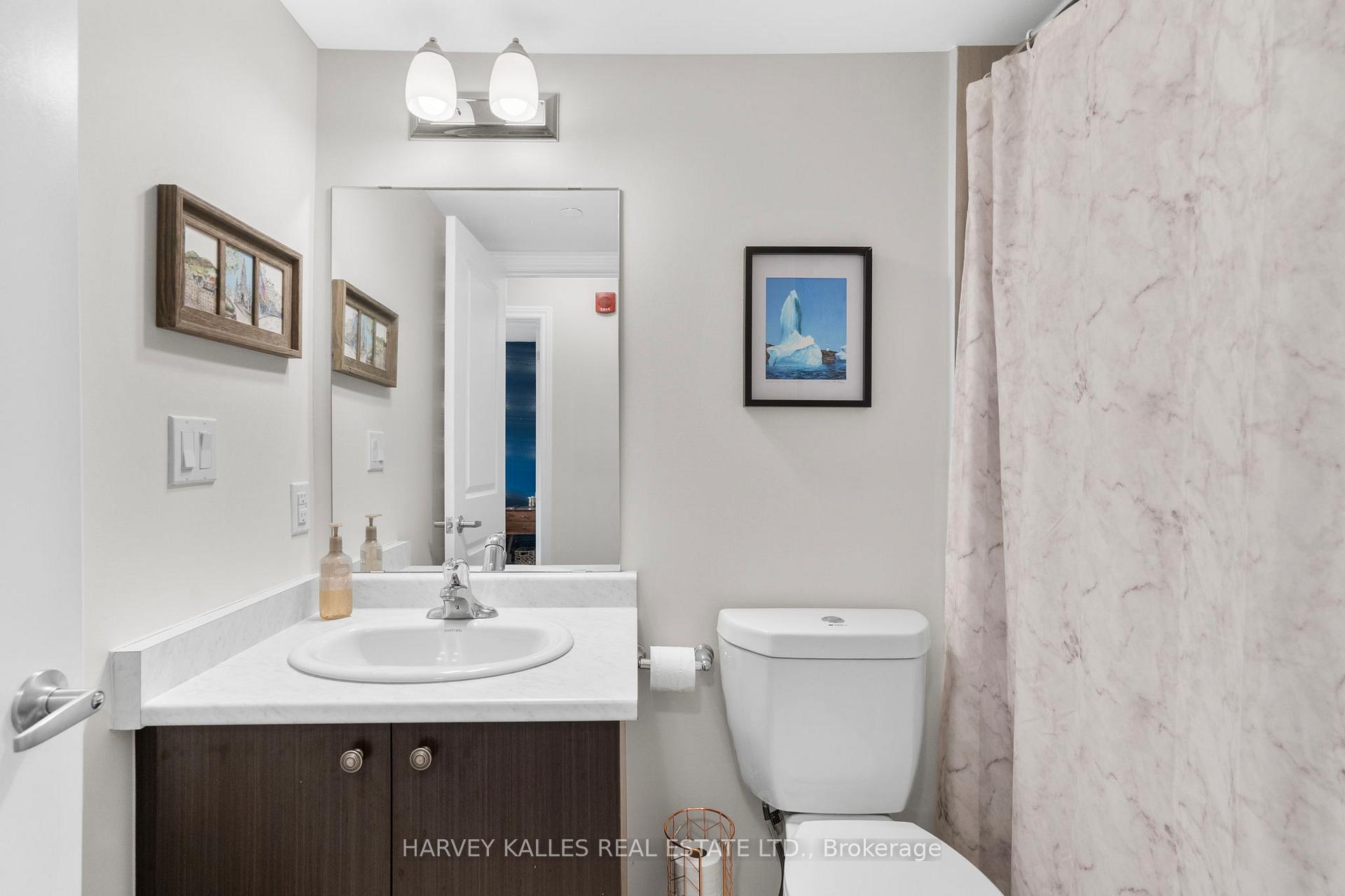 85 Eastwood Park Gardens 11