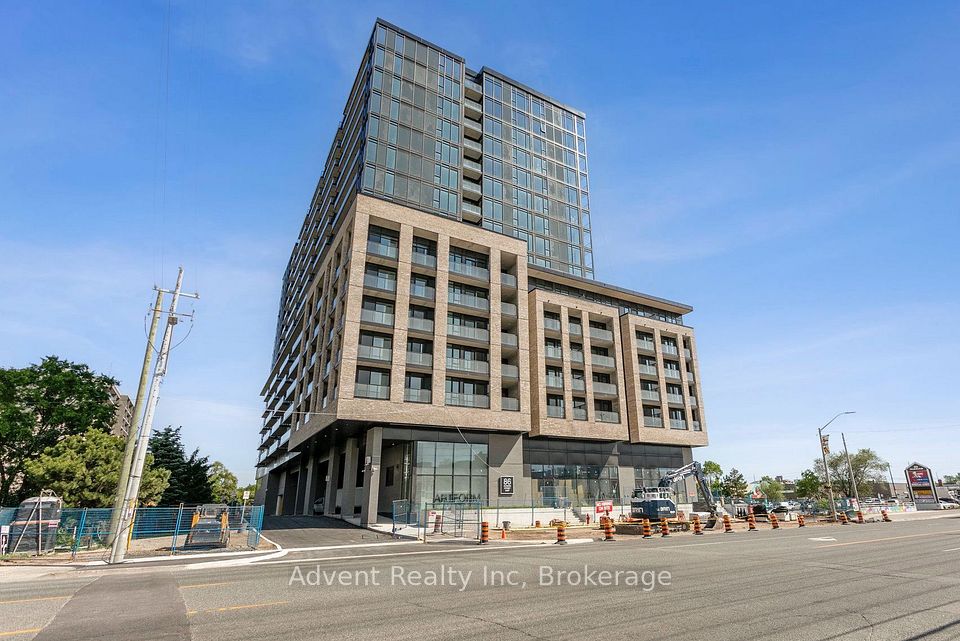 86 Dundas Street