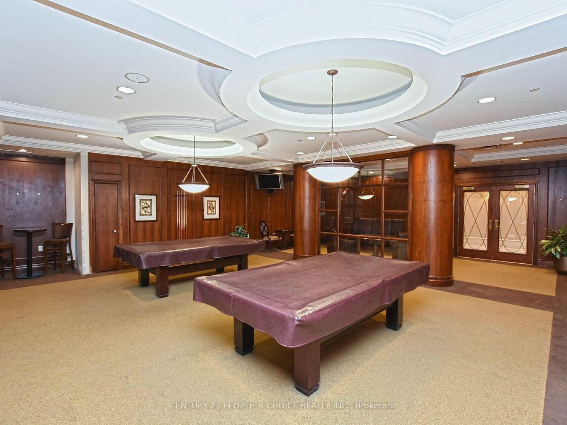 3 Bedrooms Condo at 5233 Dundas, Toronto For sale