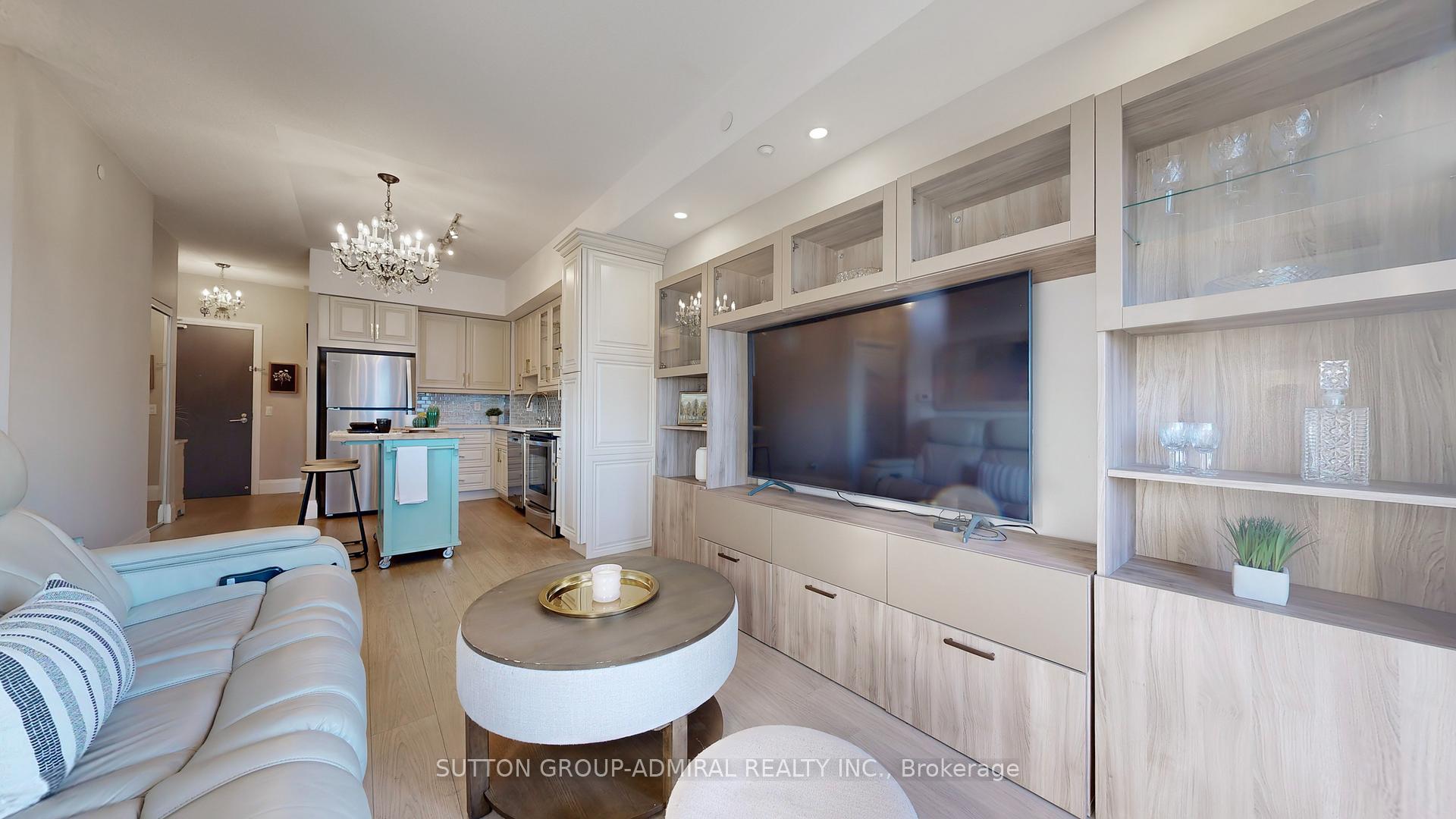 1 Bedroom Condo at 7890 Bathurst, Vaughan For sale