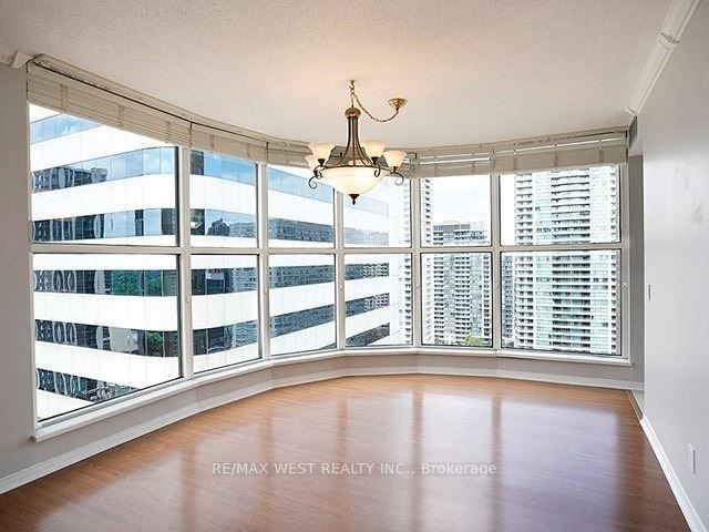 100 Upper Madison Avenue, #1903