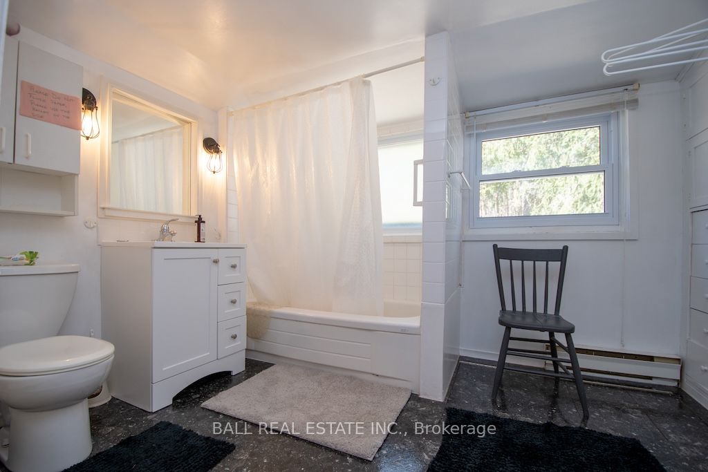 2077 White Lake Road, Douro-Dummer, ON K0L 2H0