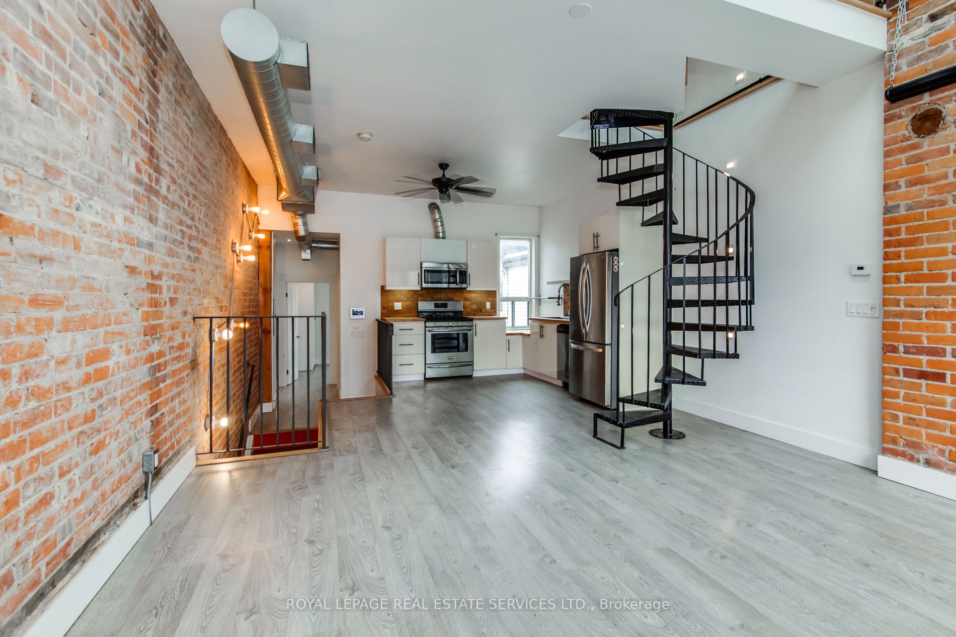 53 Gladstone Avenue, #2