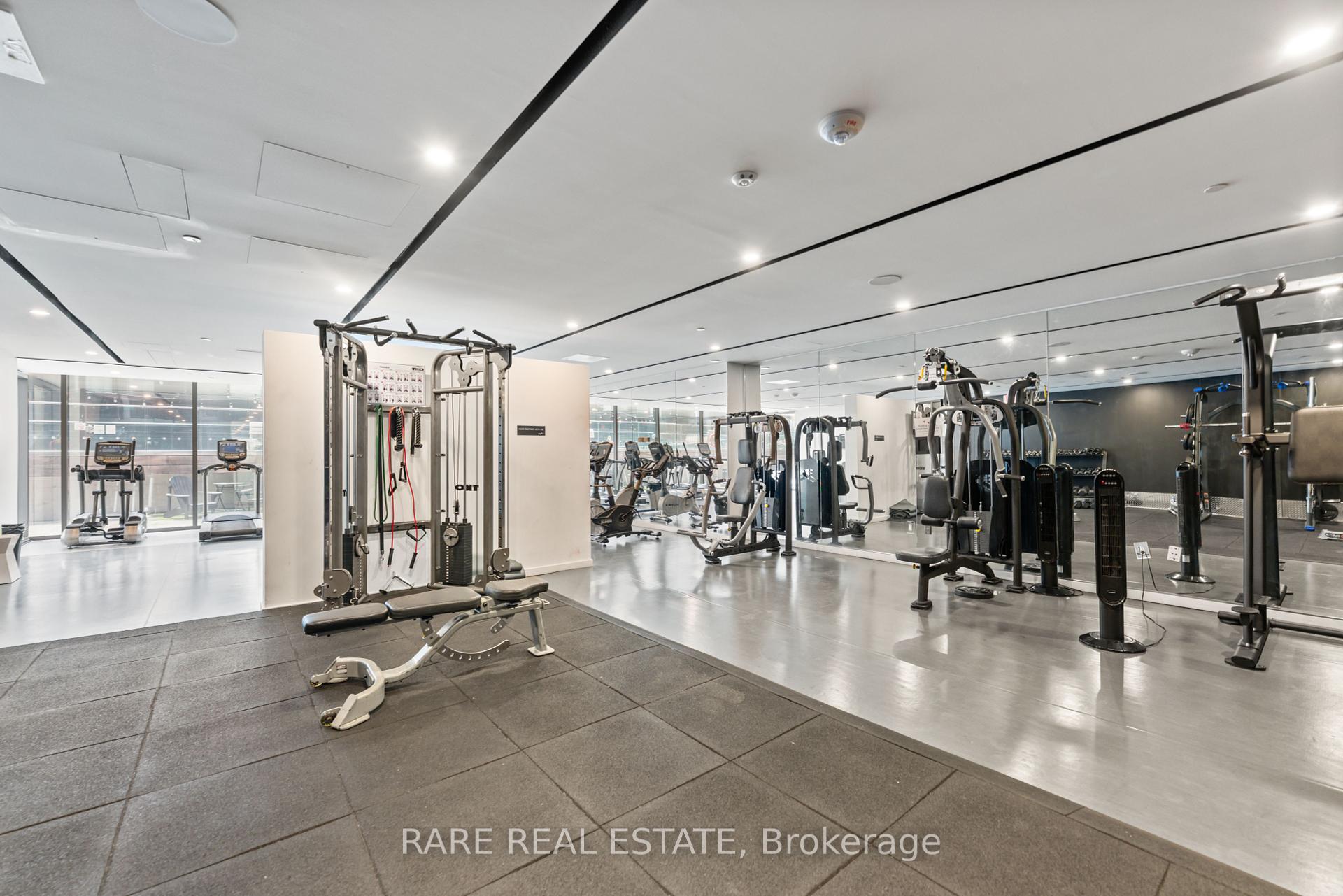 2 Bedrooms Condo at 32 Trolley, Toronto For sale