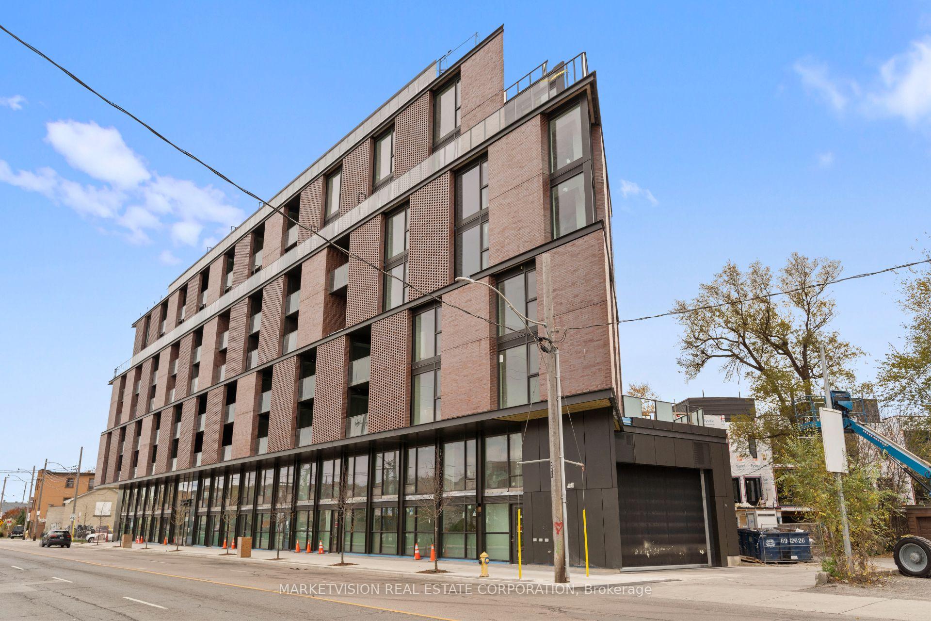 2 Bedrooms Condo at 2625 Dundas,  Toronto For sale