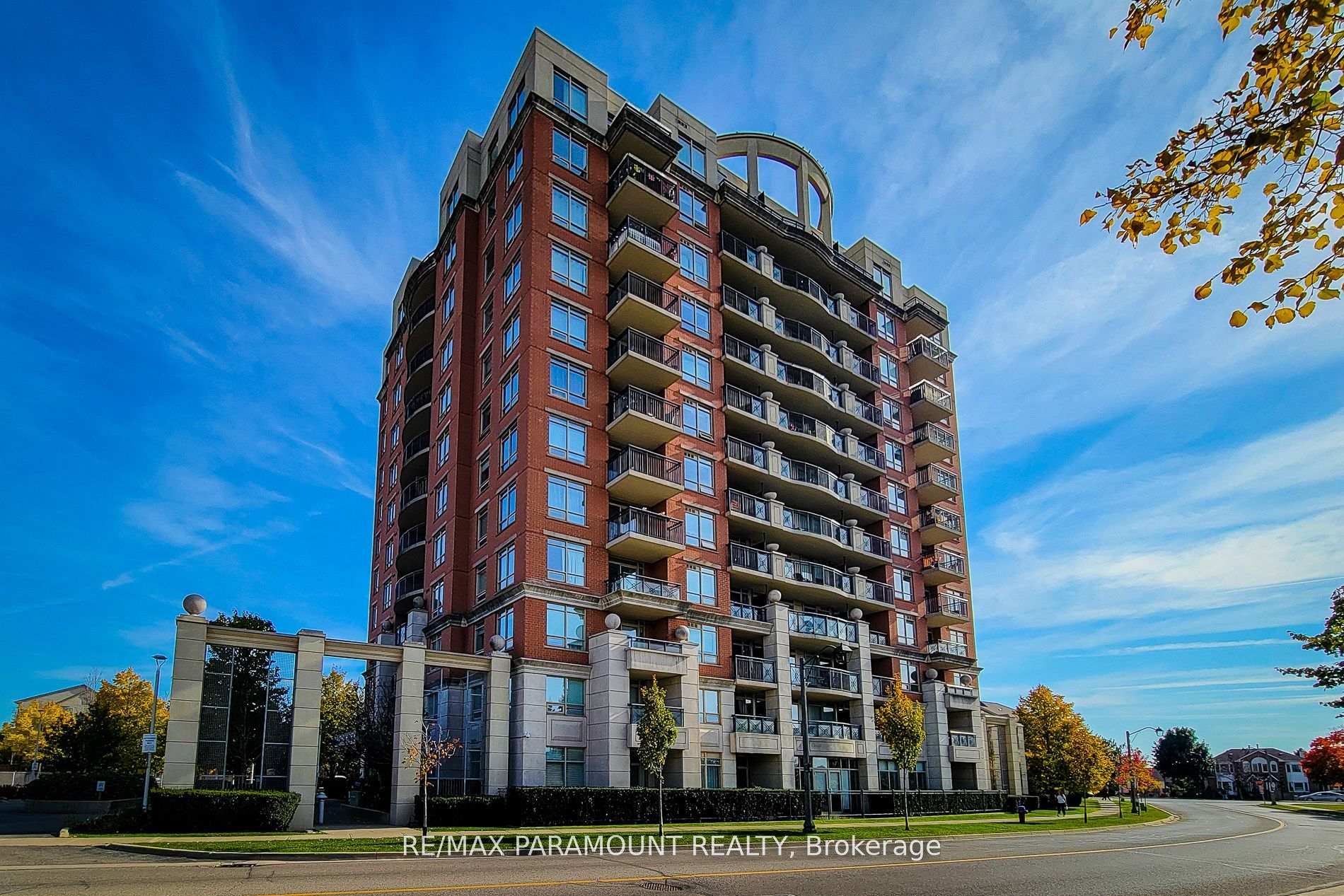 1 Bedroom Condo at 2325 Central Park, Oakville For sale