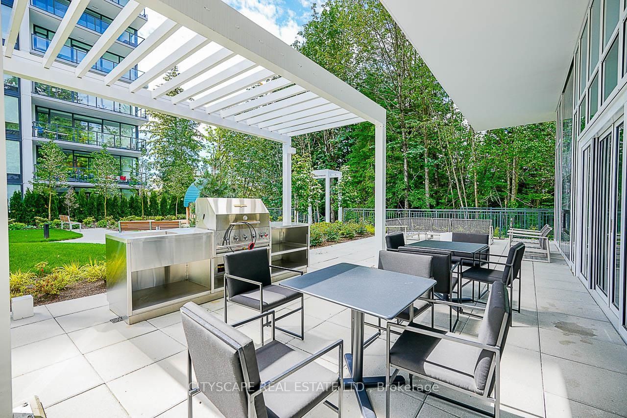585 Austin Avenue, #1907