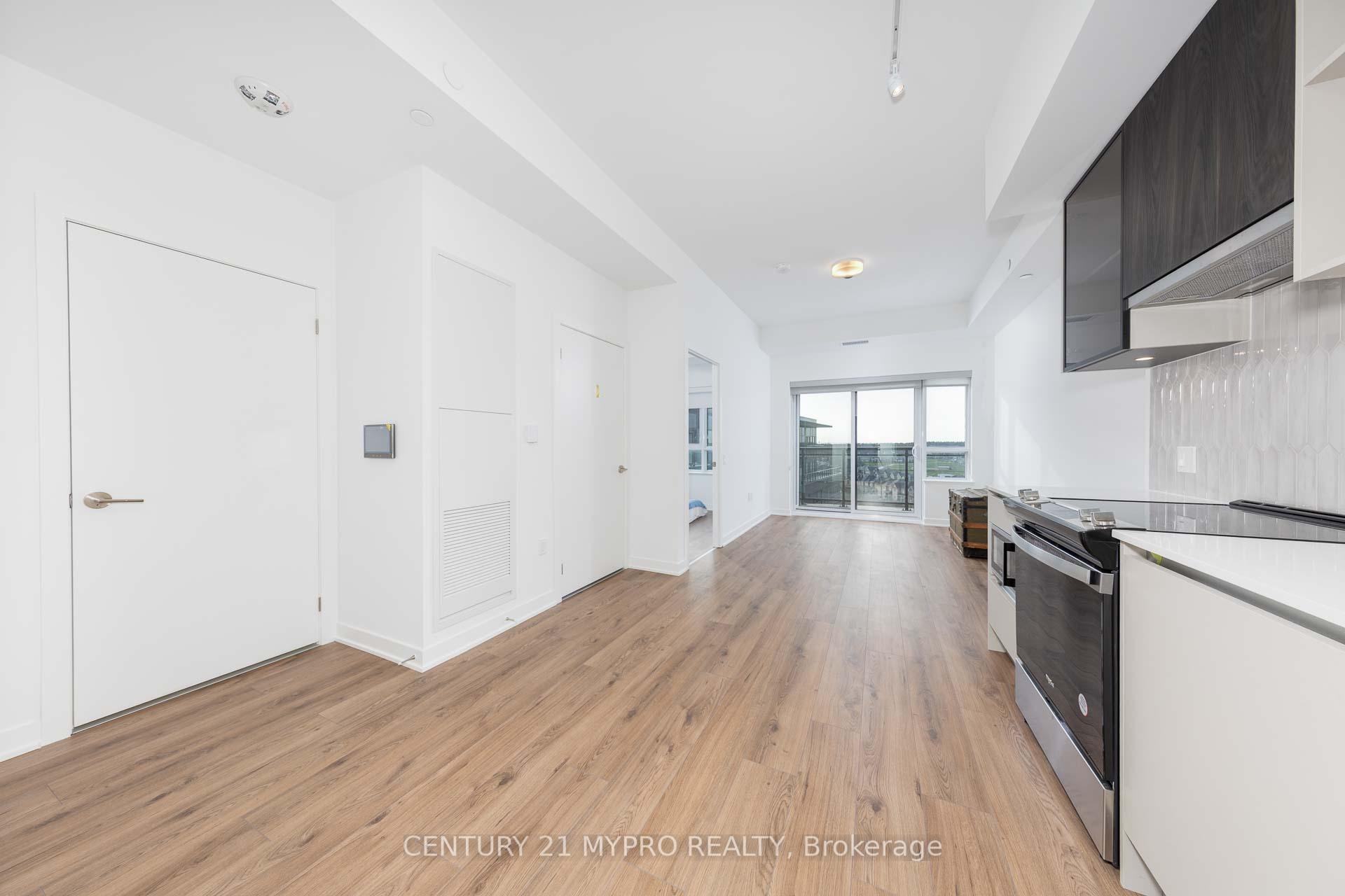 1 Bedroom Condo at 395 Dundas,  Oakville For sale
