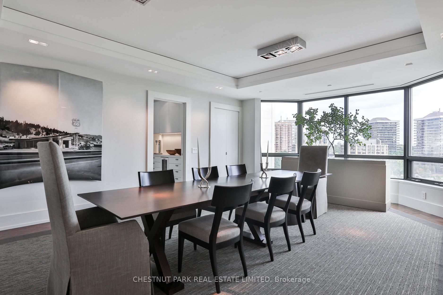 3 Bedrooms Condo at 33 Jackes,  Toronto For sale