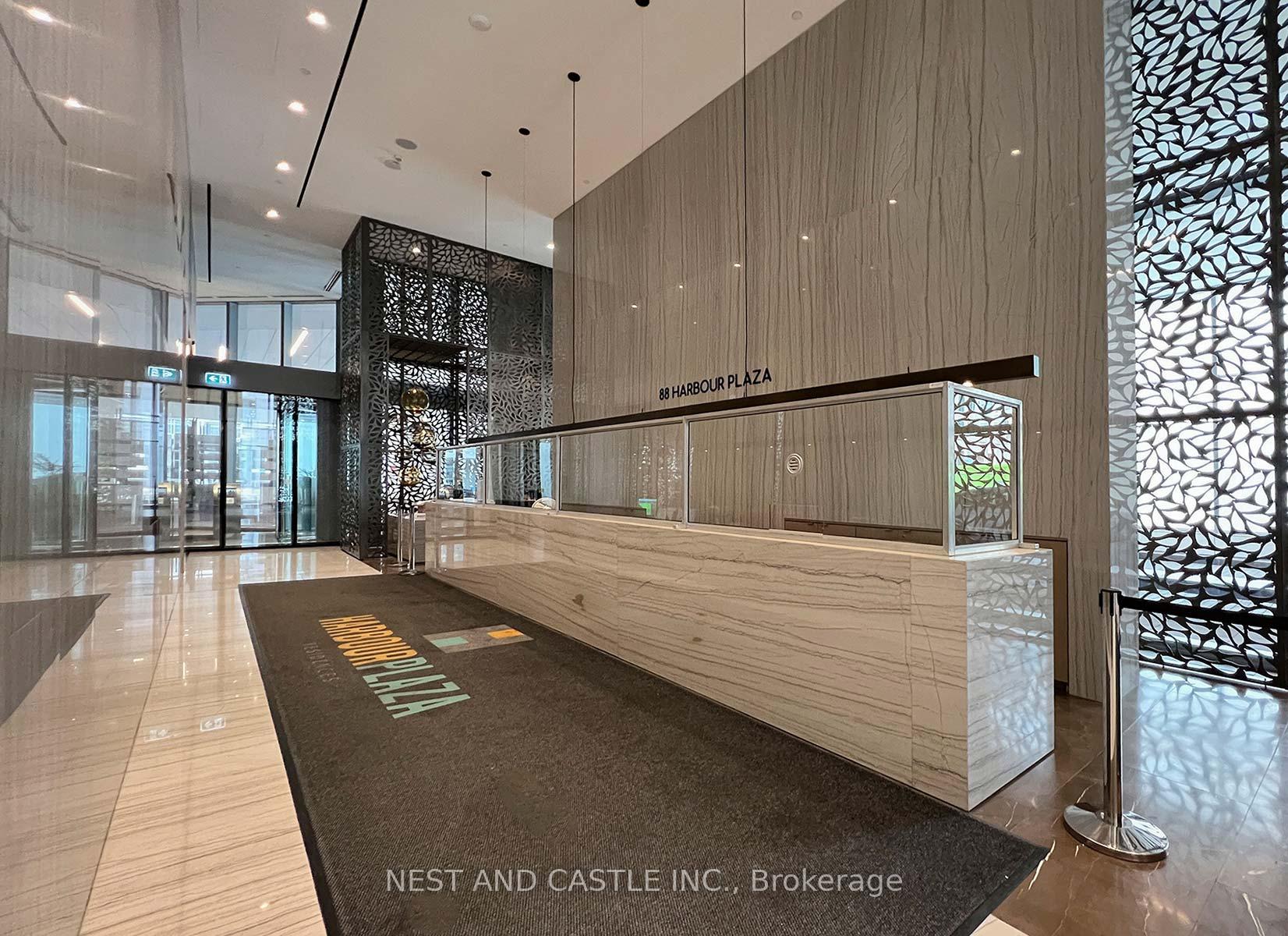 2 Bedrooms Condo at 100 Harbour, Toronto For sale