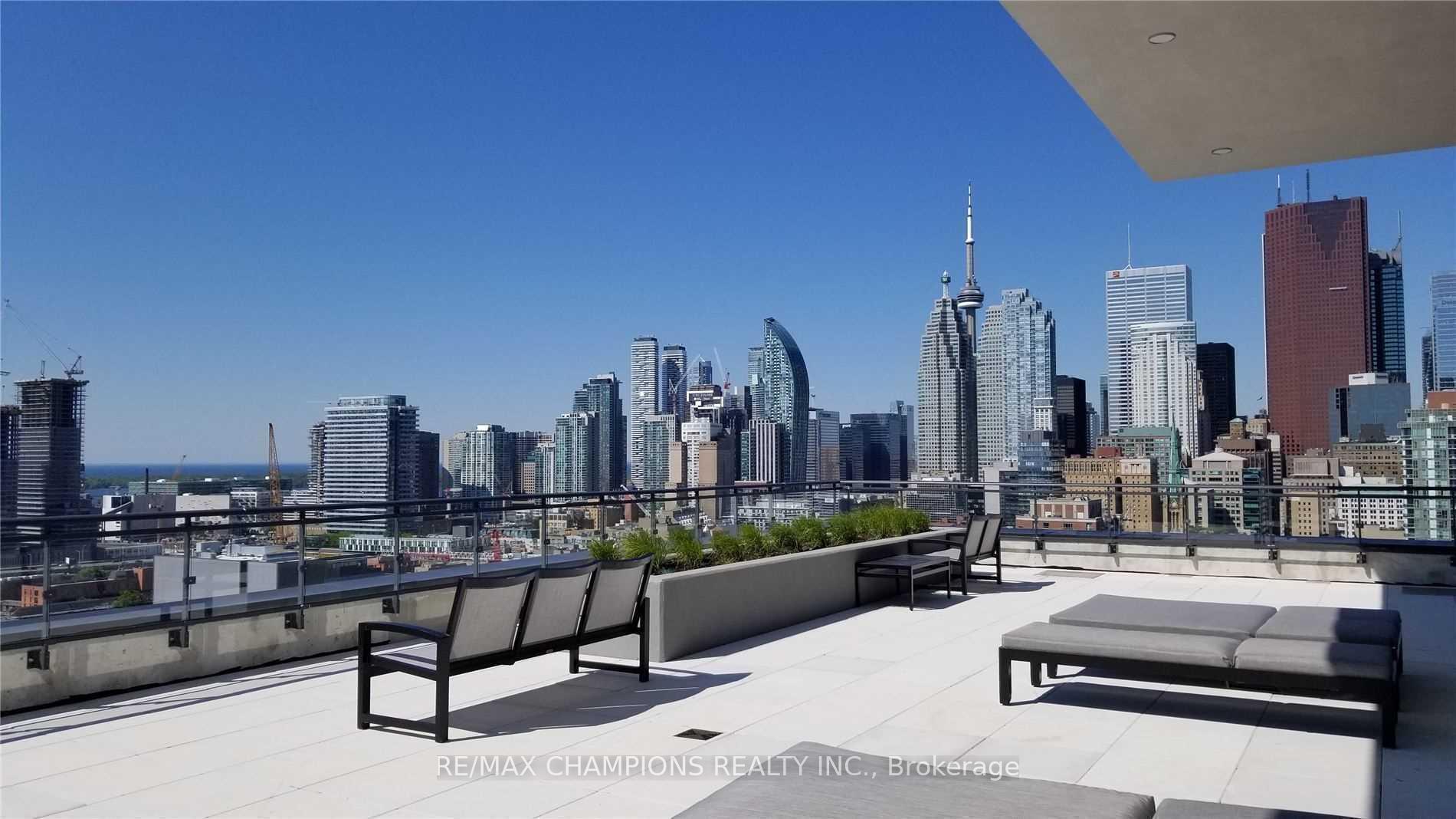 2 Bedrooms Condo at 460 Adelaide,  Toronto For sale