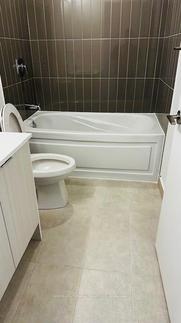 https://trreb-image.ampre.ca/Uqh8ncFd0J-NCWhyWoMKsB4xYACwy29xD1PH2K1udgA/rs:fit:960:960/wm:.5:so:0:50:.4/wmsh:10/wmt:PHNwYW4gZm9yZWdyb3VuZD0nd2hpdGUnIGZvbnQ9JzY4Jz5IT01FTElGRS9NSVJBQ0xFIFJFQUxUWSBMVEQsIEJyb2tlcmFnZTwvc3Bhbj4/L3RycmViL2xpc3RpbmdzLzQwLzk2Lzg5Lzc2L3AvOGRlNDg0ZWYtODJjYy00ZTU0LTkzNDctNTk1ZDc3MzU0YTFmLmpwZw.jpg