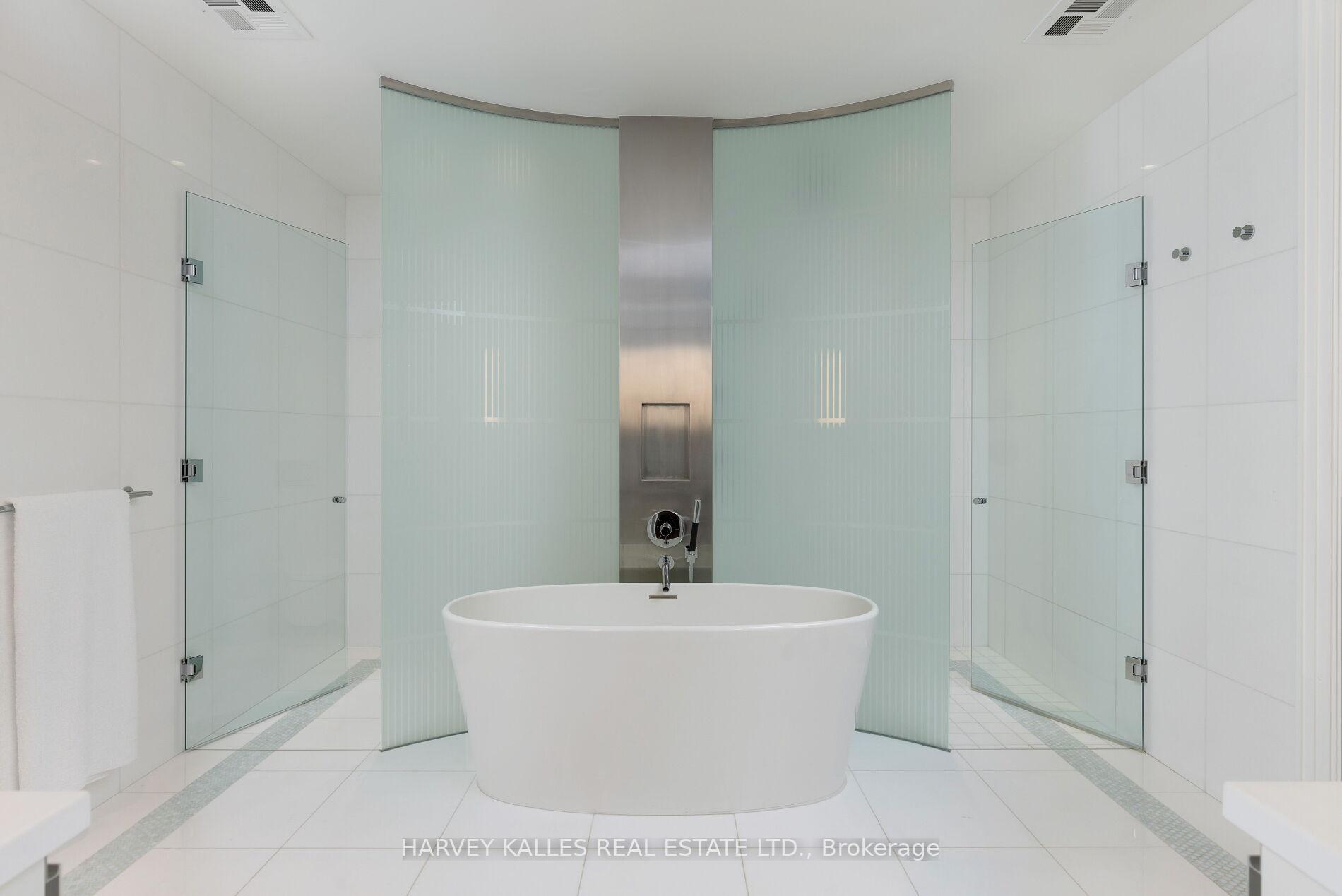 206 Bloor Street W 1202