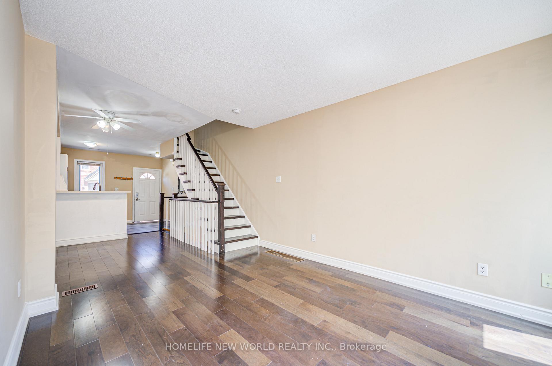 3 Bedrooms Condo at 3895 Doug Leavens, Mississauga For sale
