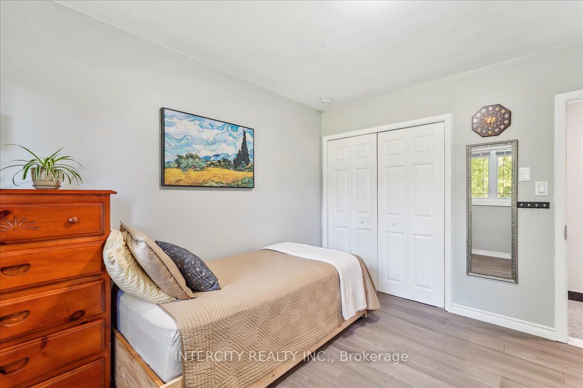 3505 Cochrane Street