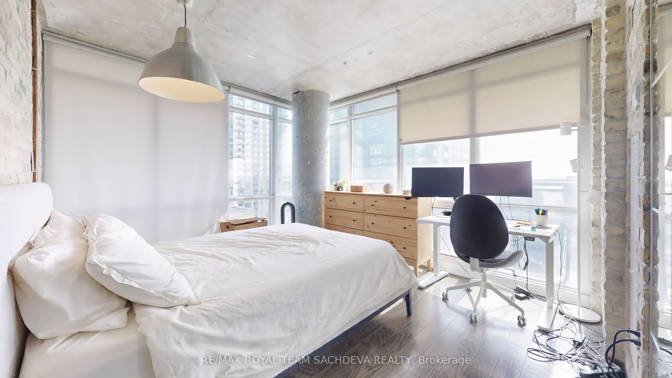 15 Fort York Boulevard, #1610