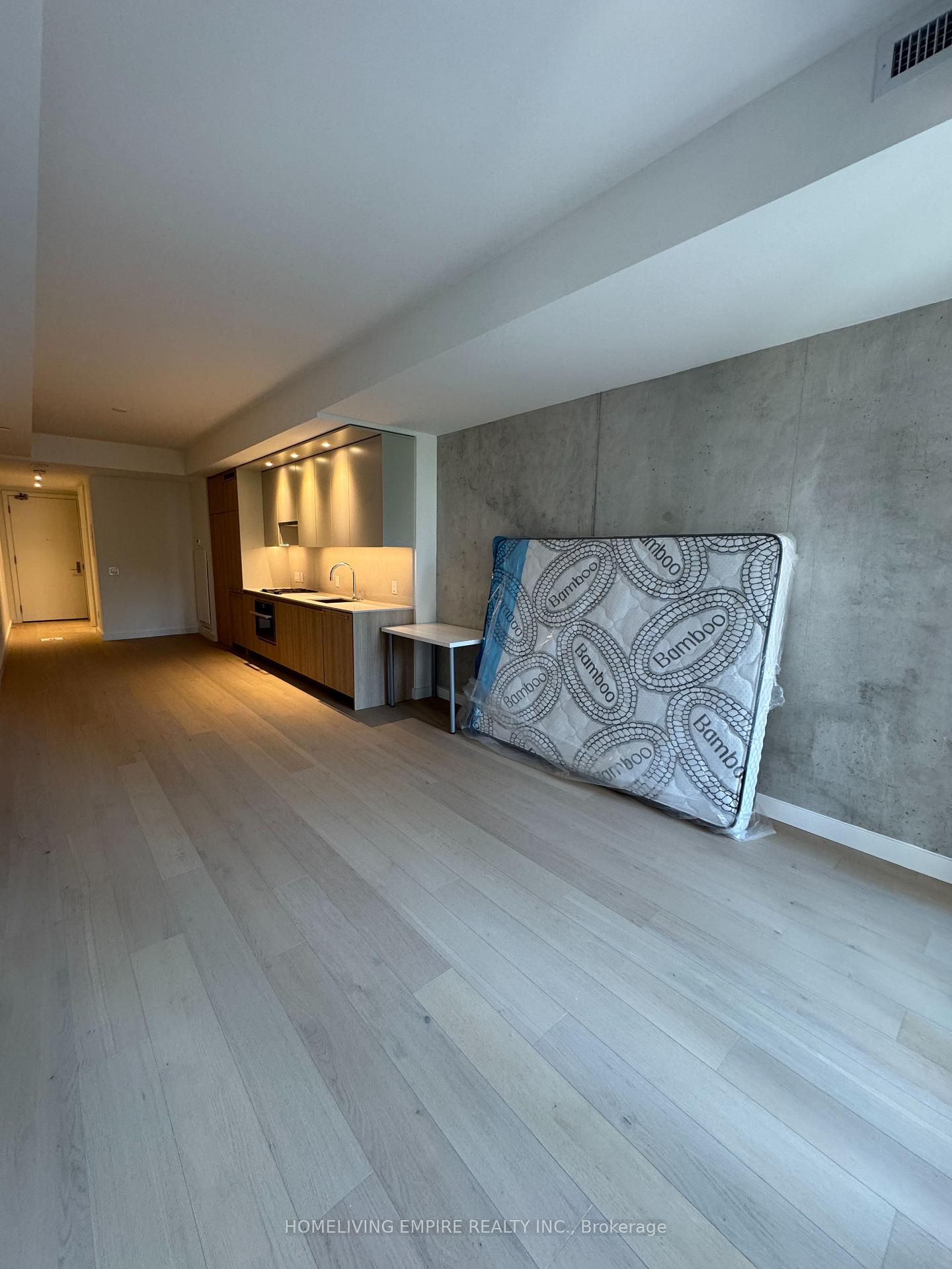 Condo at 81 Wellesley, Toronto For sale