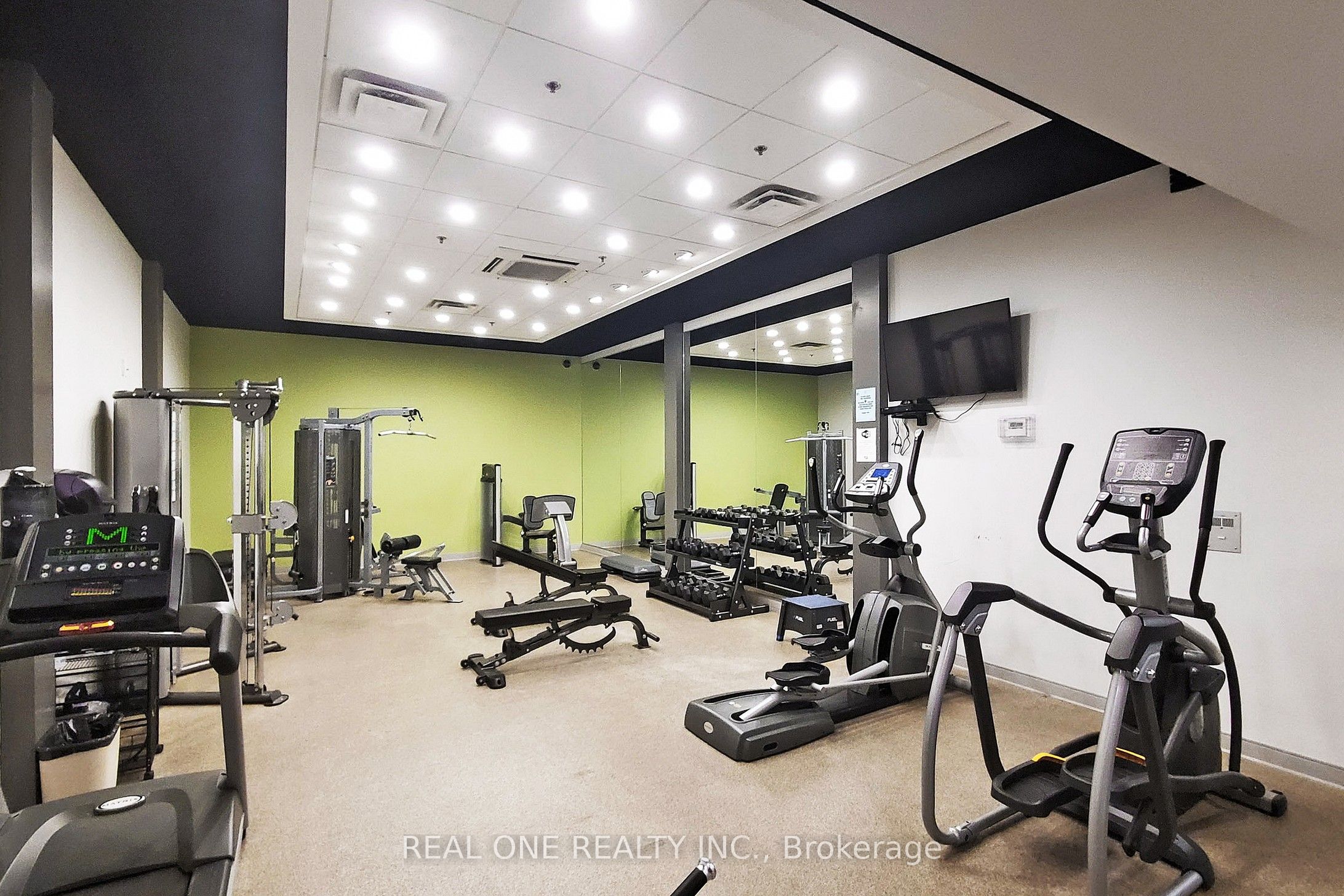 1055 Bay Street, #1816