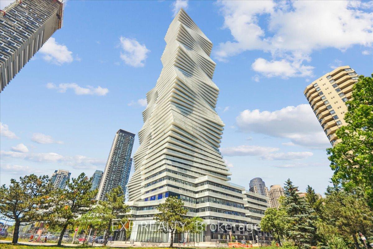1 Bedroom Condo at 3883 Quartz, Mississauga For sale