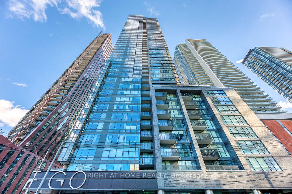 295 Adelaide