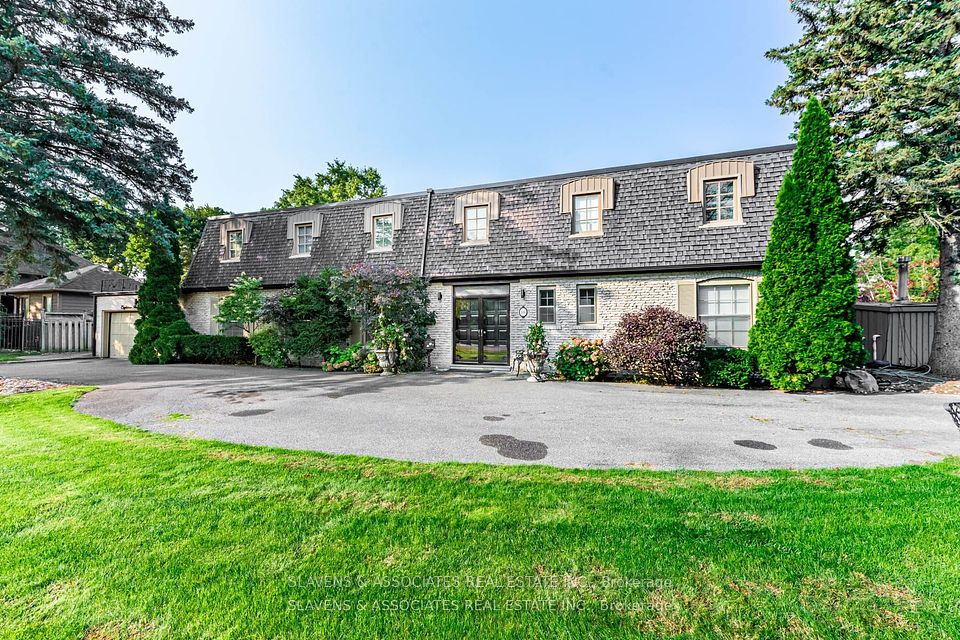 18 Hammok Crescent, Markham, ON L3T 2W9