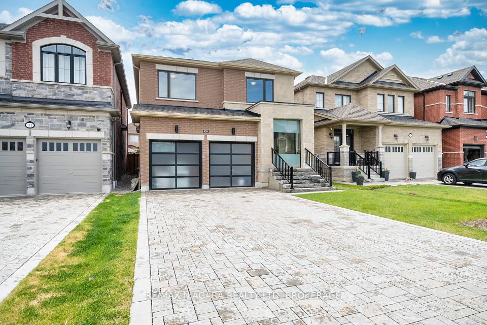 109 Jinnah Avenue, Markham, ON L3S 0G4