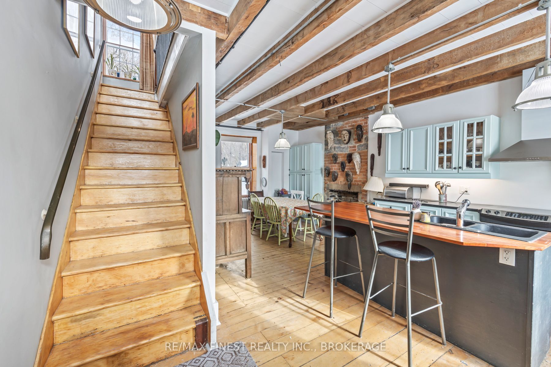 579 Union Street