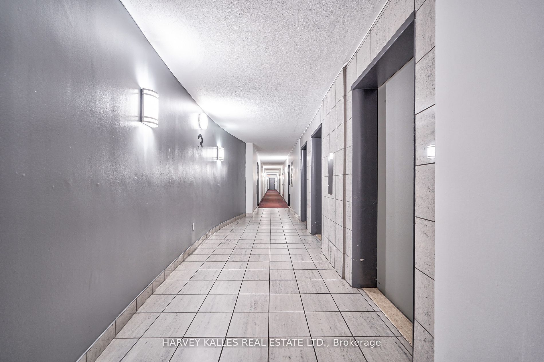 2000 Sheppard Avenue W 411