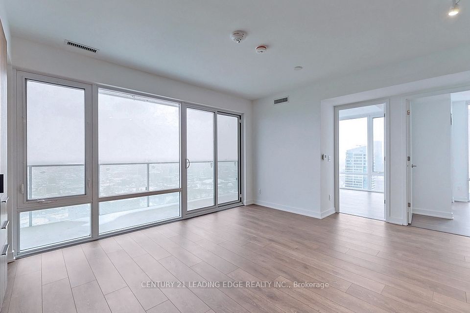 501 Yonge
