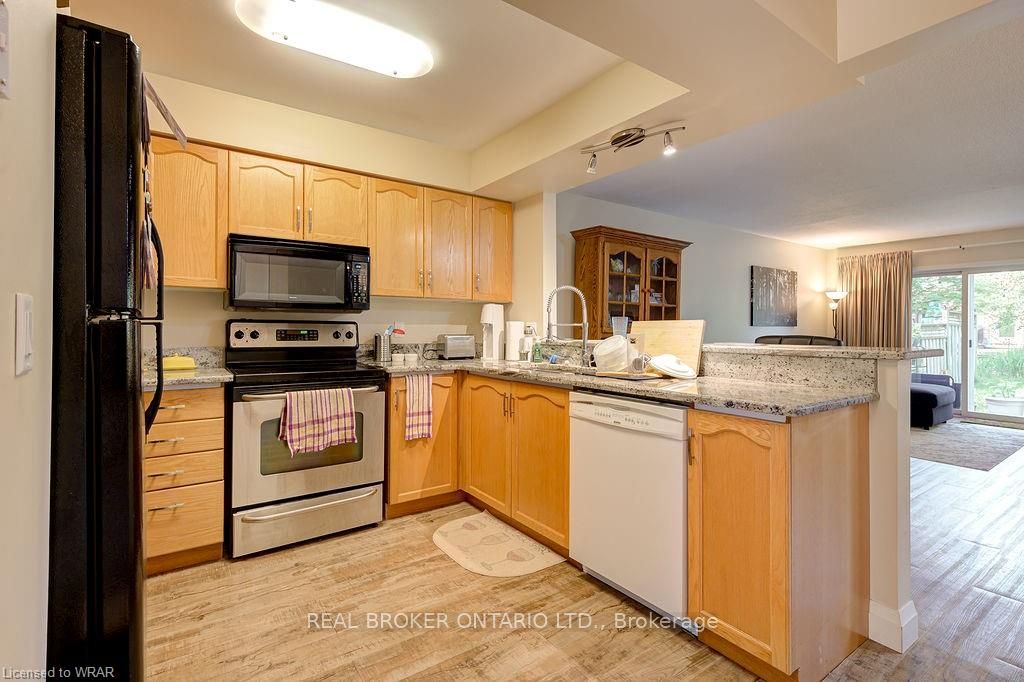 555 Mariner Drive