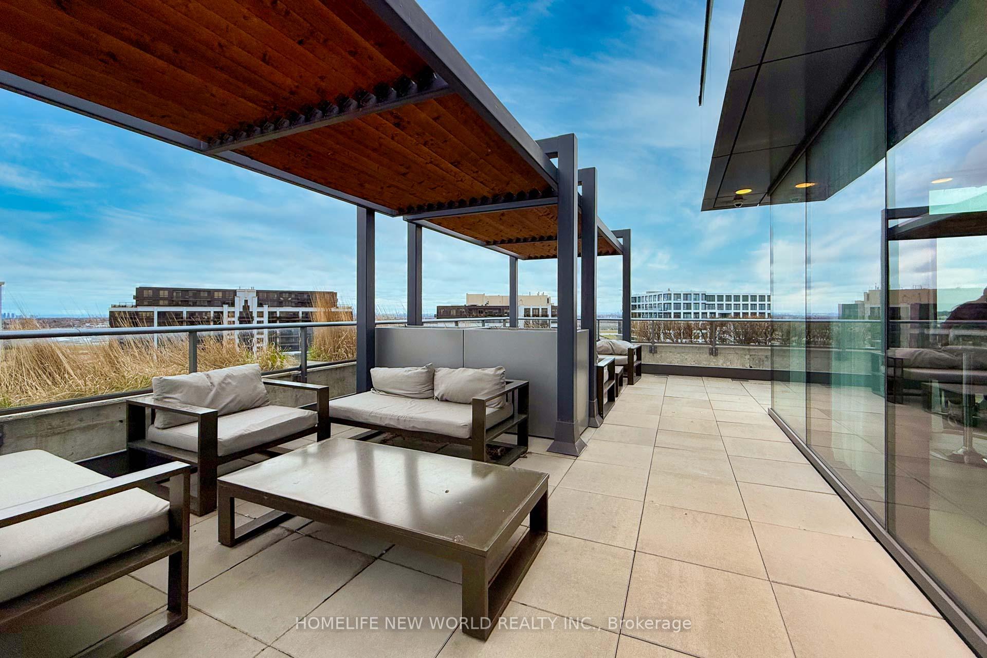 2 Bedrooms Condo at 10 De Boers,  Toronto For sale