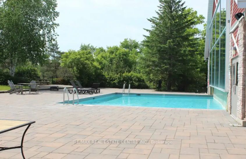 90 Highland Drive, #2292
