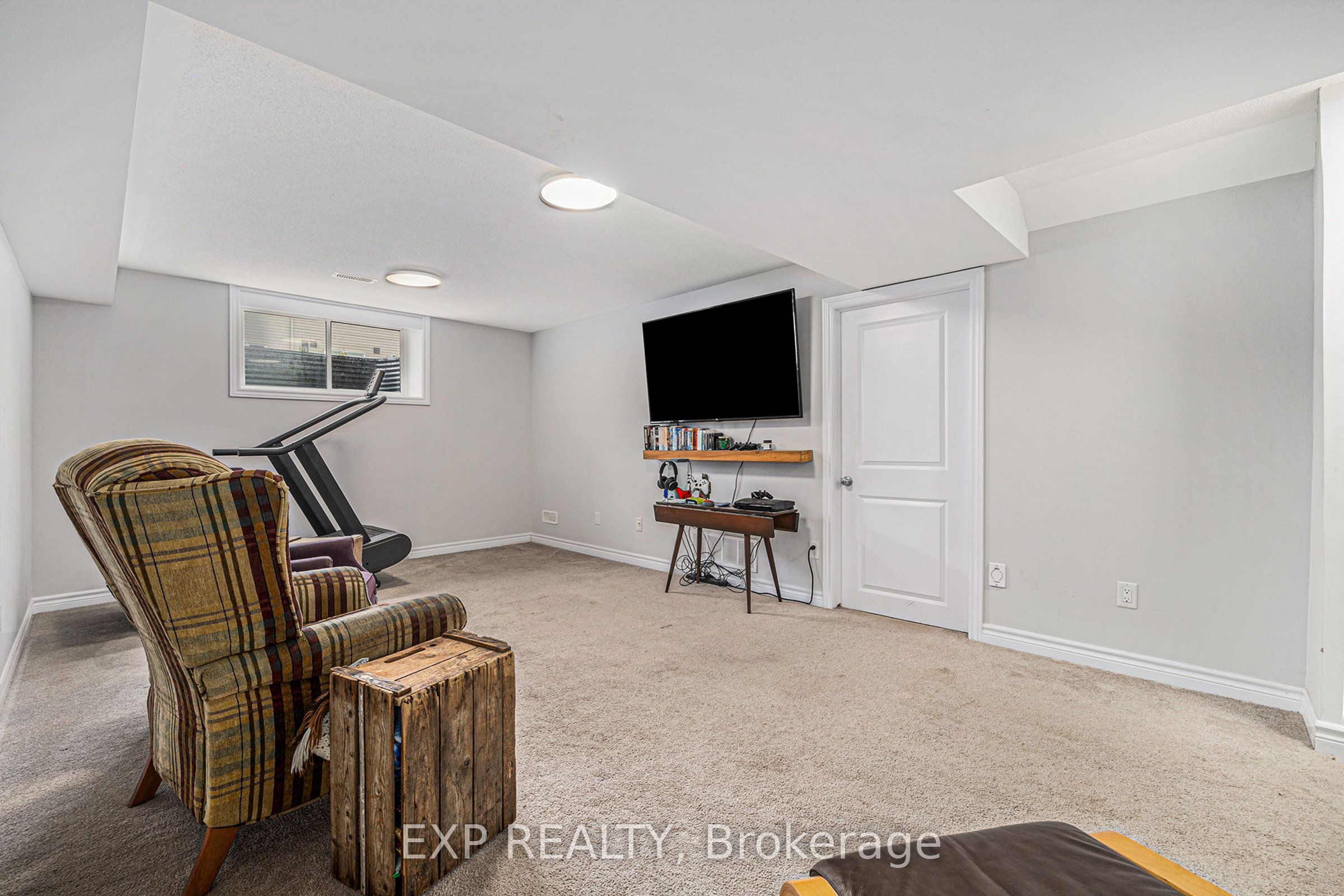 606 Geranium Walk