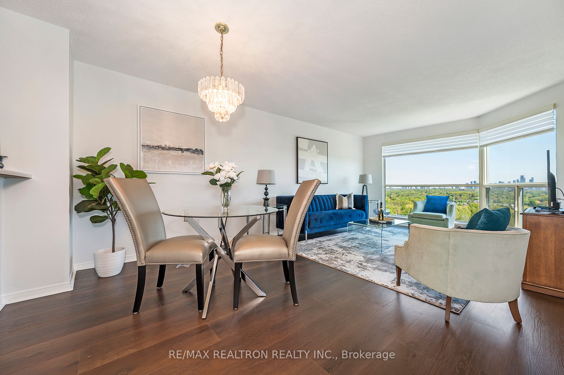 2155 Burnhamthorpe Road W, #1301