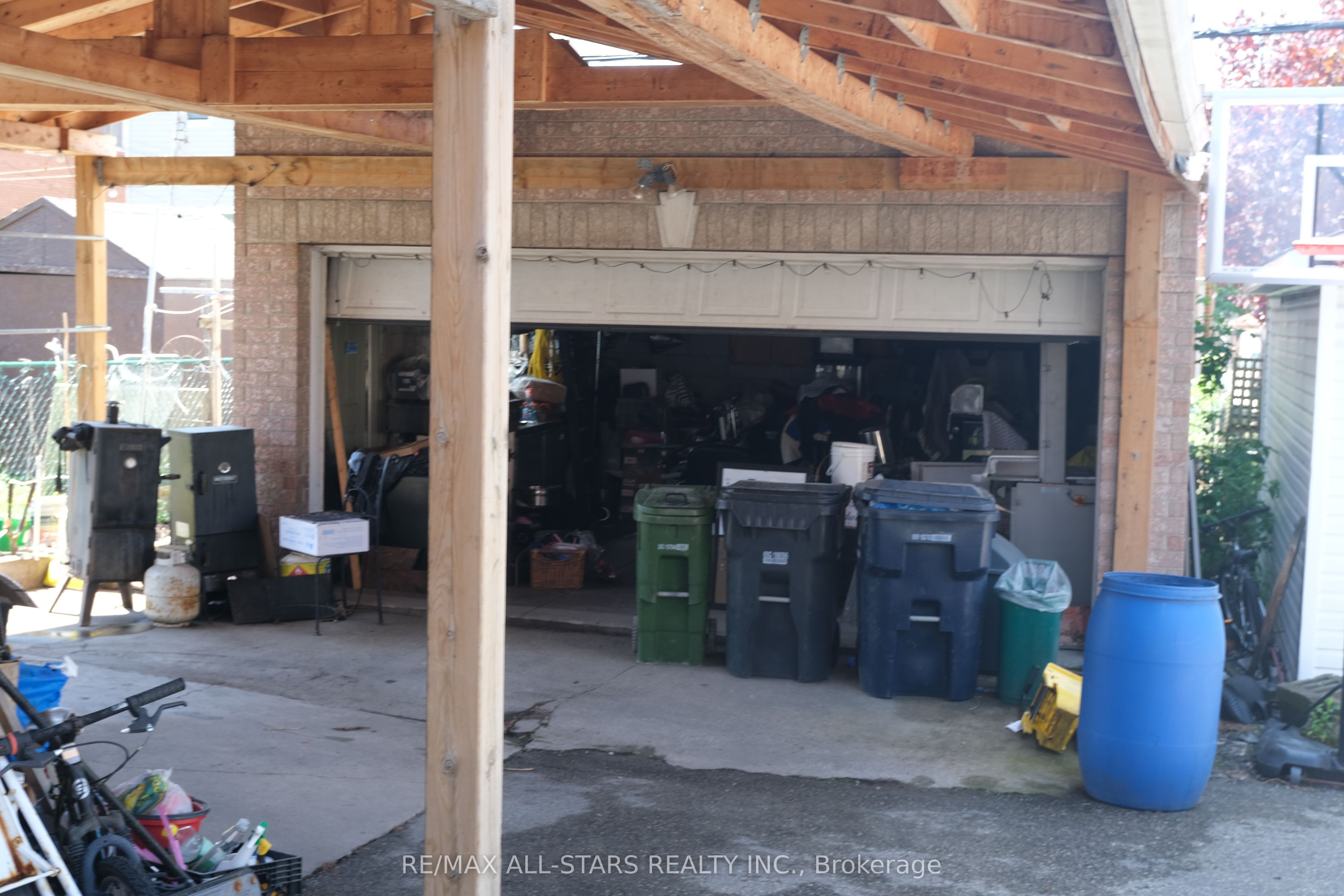 626 Caledonia Road