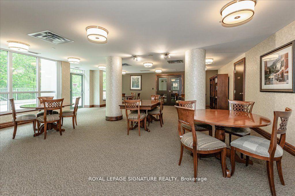 1 Bedroom Condo at 2545 Erin Centre, Mississauga For sale