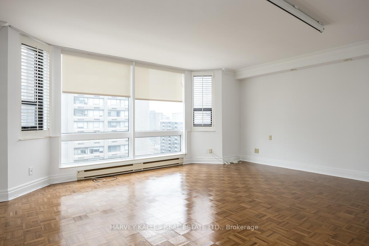 2 Bedrooms Condo at 1166 Bay, Toronto For sale